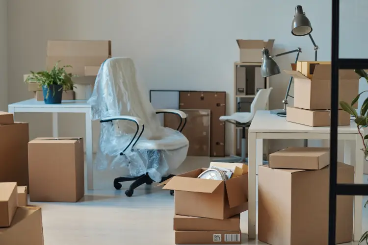 Techniques To Avoid Damage During Office Furniture Removal in Indianapolis, IN Techniques To Avoid Damage During Office Furniture Removal in Indianapolis, IN